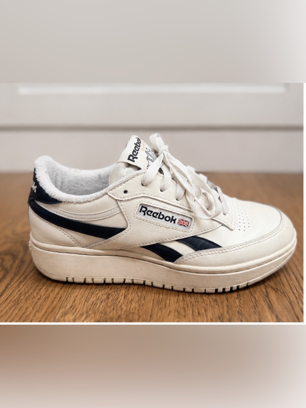 Reebok Womens Leather Sneaker in Off-White with Black Stripes